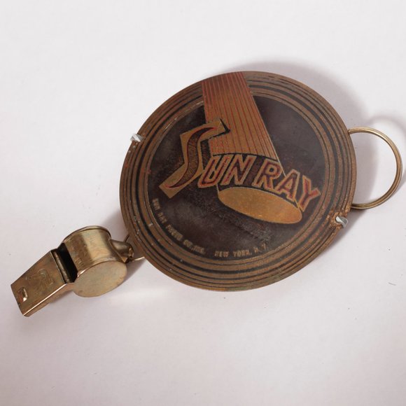 Vintage 1940's SUN RAY PHOTO NYC 3" Brass Photographer Whistle advertising RARE - Picture 1 of 7